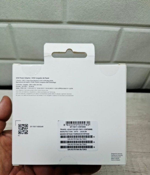 Producto - Cargador Samsung Super rapida Original 45w Con Cable 1.8mts blanco y negro - 2