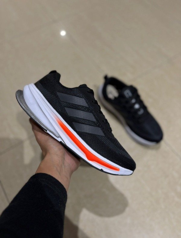 Producto - Adi running Falcon