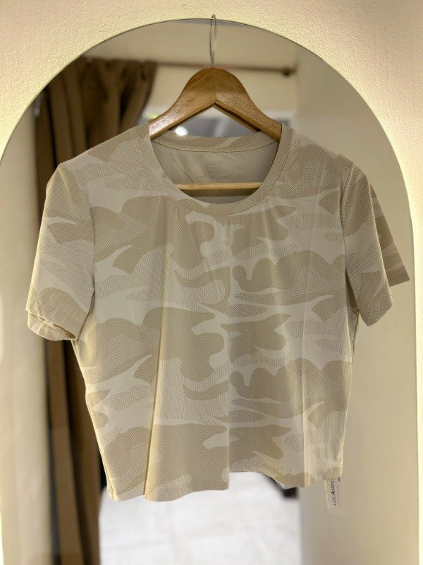 Producto - Remera CAMO