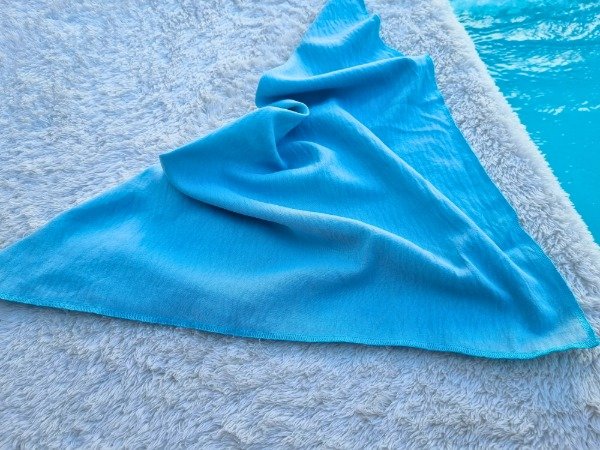 Producto - PAÑUELO LISO CEY 50X50 CM CELESTE CALIPSO