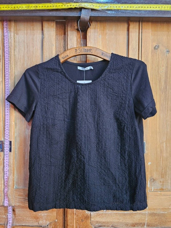 Producto - Remera Portsaid Negra t.42