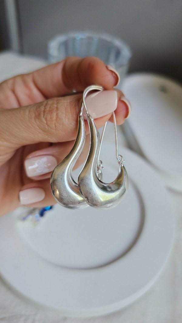 Producto - Argollas infladas colgantes 5cm. Plata