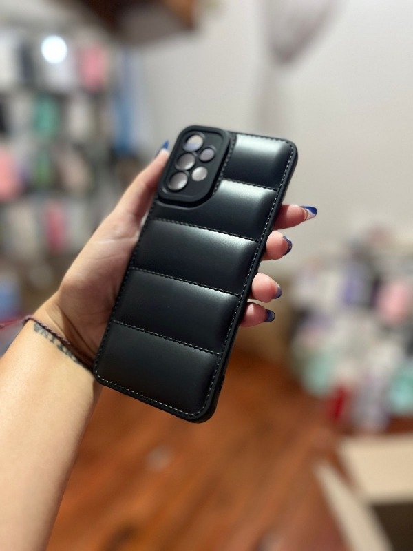 Producto - xiaomi note 13 4g funda puffer negra (foto ilustrativa)
