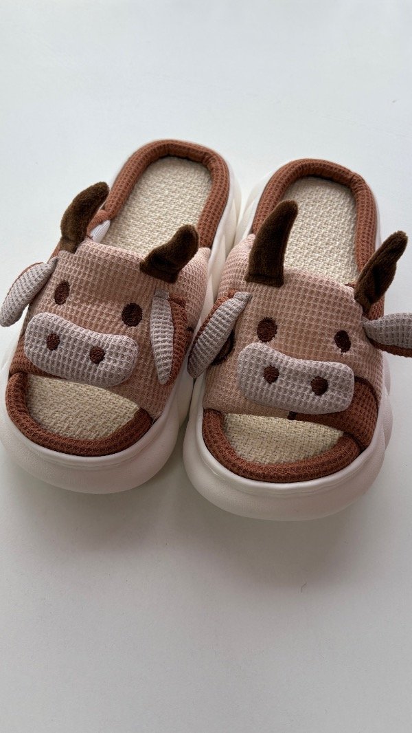 Producto - Pantufla vaca marrón