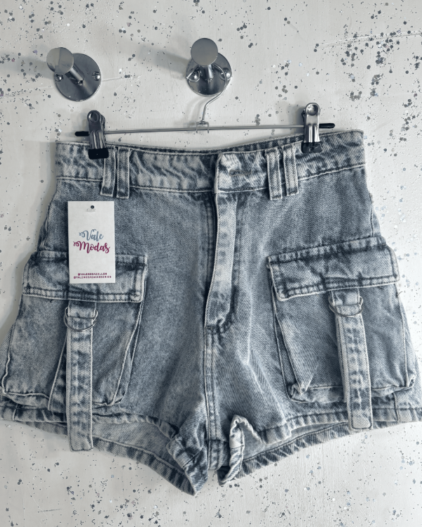 Producto - Short Tiro Medio Cargo Bolsillos Celeste