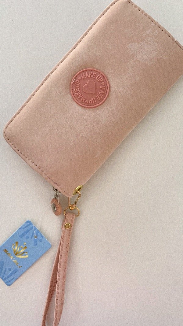 Producto - Billetera grande simple MakeUp. Rosa terciopelo