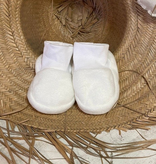 Producto - Escarpín de polar talle 2 blanco