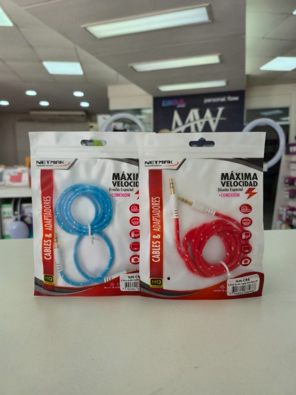 Producto - Cable Mallado Miniplug m/m 1 Metro Netmak NM-C66