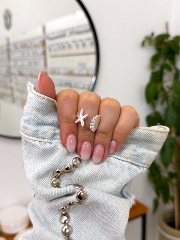 Producto - Anillo acero blanco estrella y concha de mar