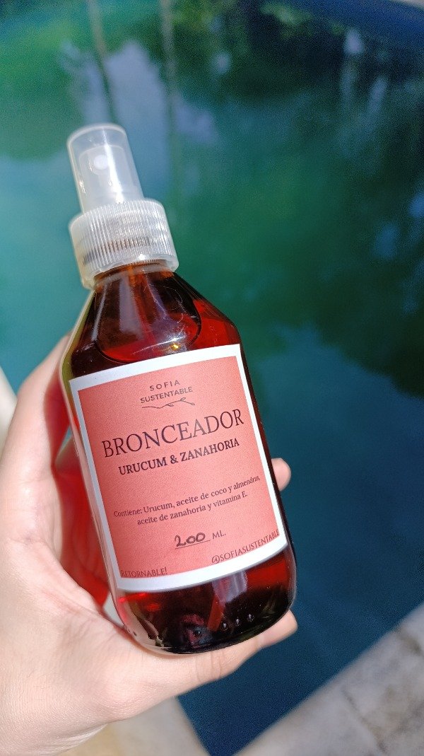 Producto - Bronceador Urucum y Zanahoria