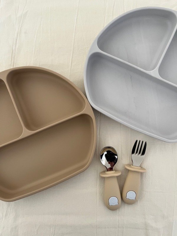 Producto - Plato silicona antideslizante con divisiones