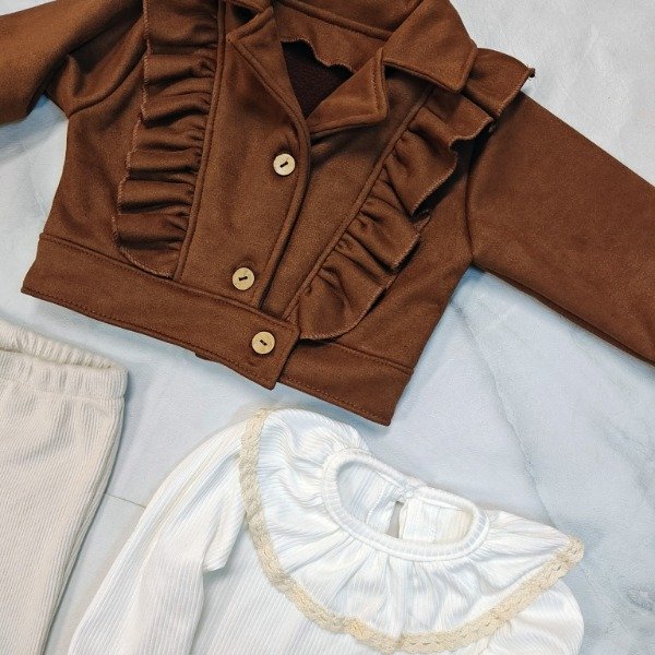 Producto - Chaqueta gamuzada de BEBA