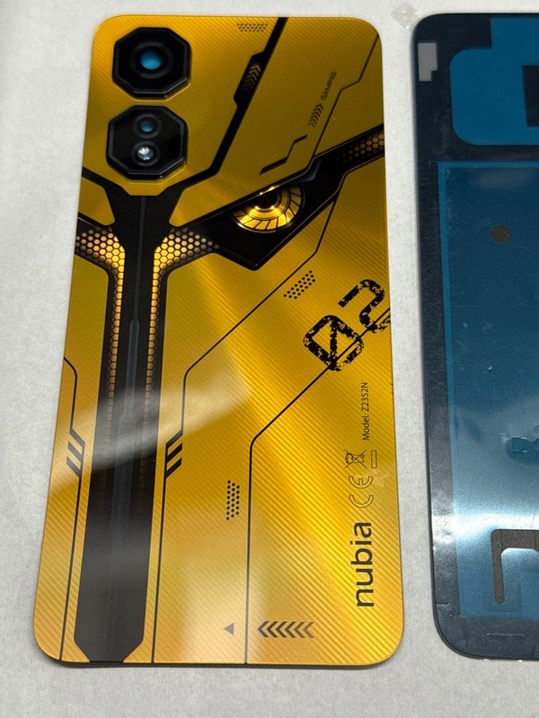 Producto - TAPA NUBIA NEO 2 5G Z2352N AMARILLA NUEVA ORIGINAL