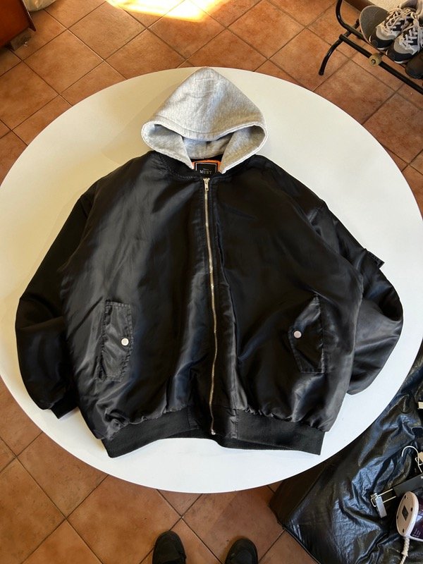 Producto - Bomber Type Alpha Con Capucha (XL)