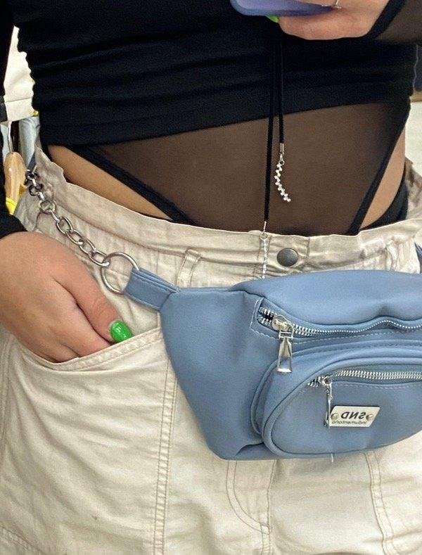 Producto - Riñonera SND ECO CUERO P - CELESTE