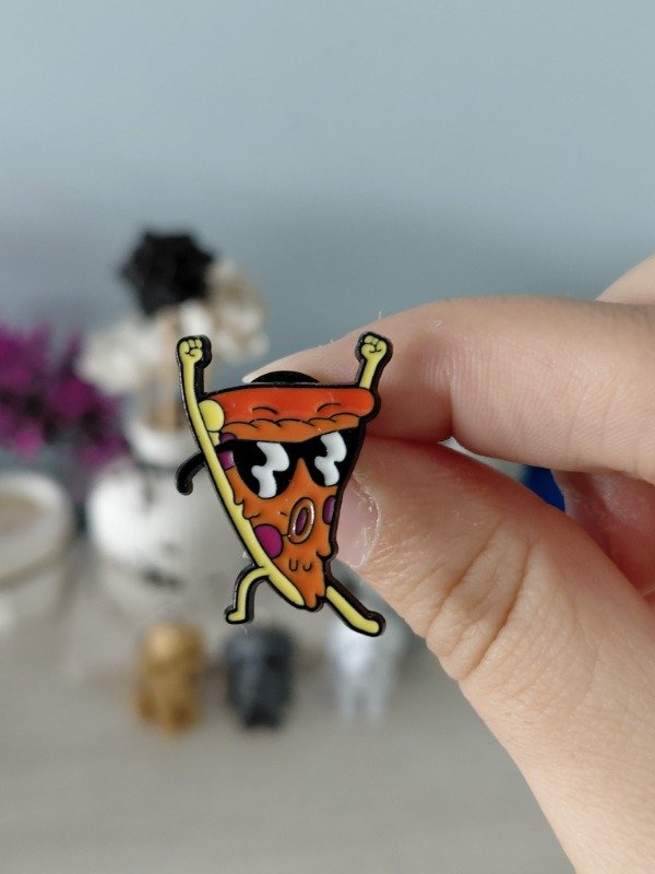 Producto - Pin metalizado - Pizza bailando #2962