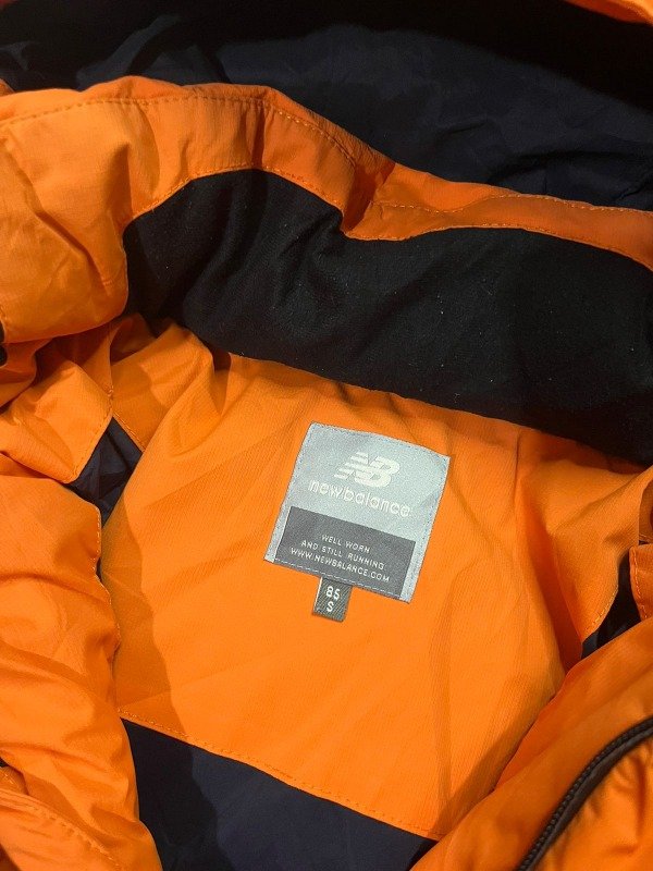 Producto - New Balance Puffer Naranja - 2