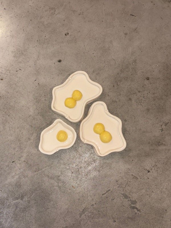 Producto - Cenicero/despojador Huevos fritos