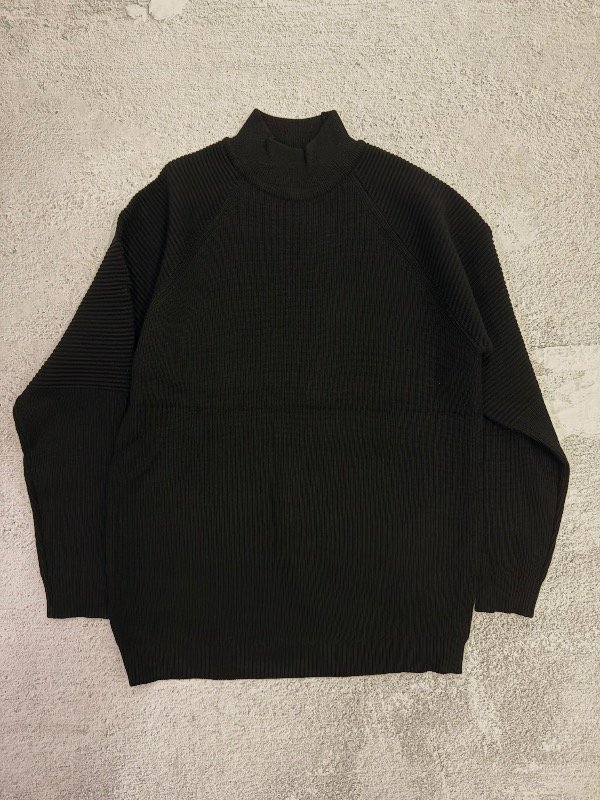 Producto - Sweater media polera Negro