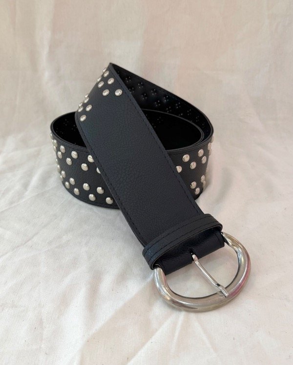Producto - Cinto tachas ancho