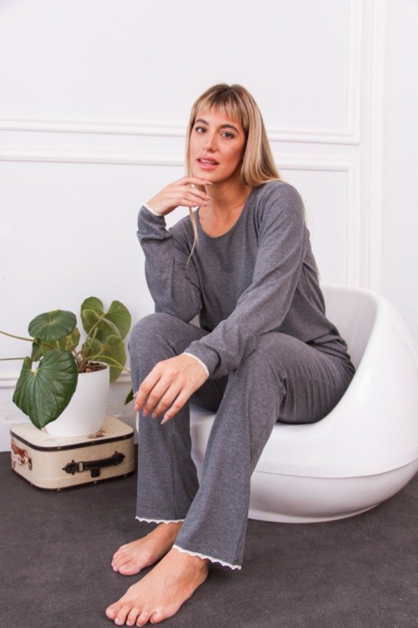 Producto - Pijama Maria Gris