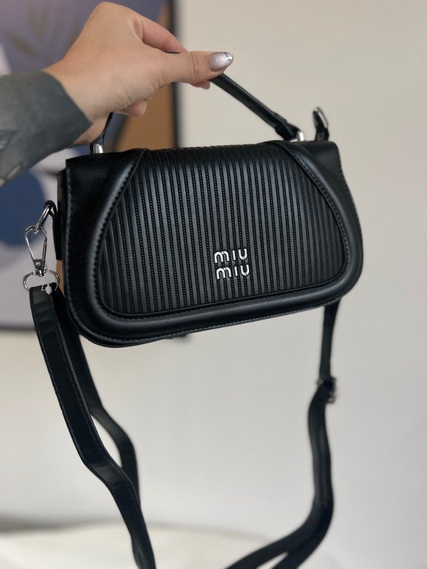 Producto - Morral cartera MIU MIU