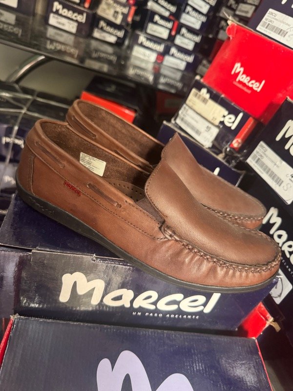 Producto - COLEGIAL 7050(súper oferta)