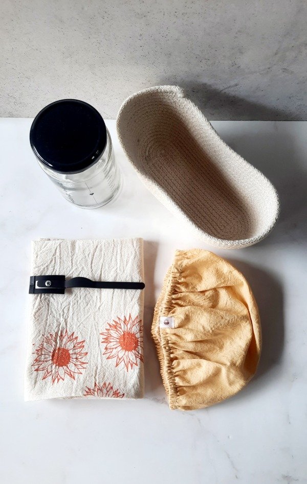 Producto - Kit Panadería Masa Madre con Banneton Ovalado Greñador Cofia y Paño