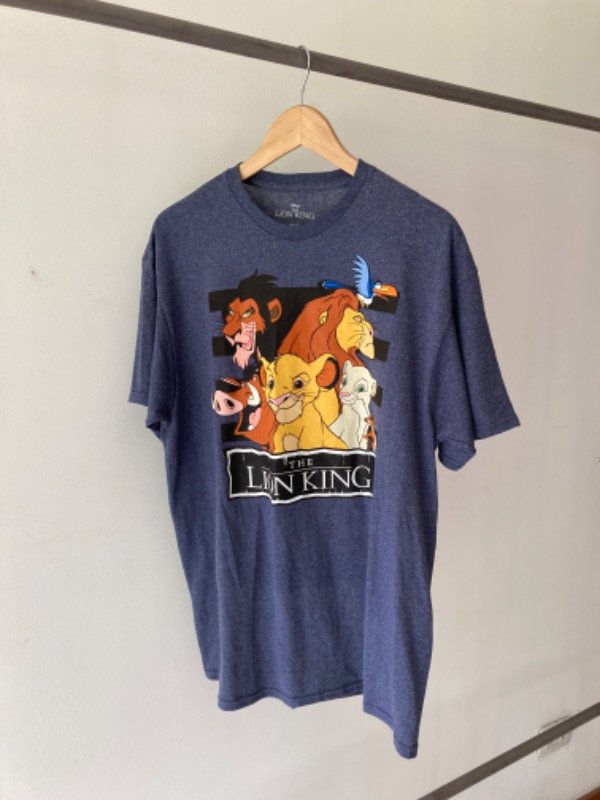 Remera rey leon sale