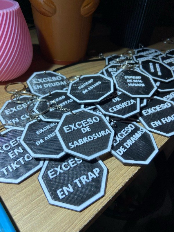 Producto - Llavero Exceso