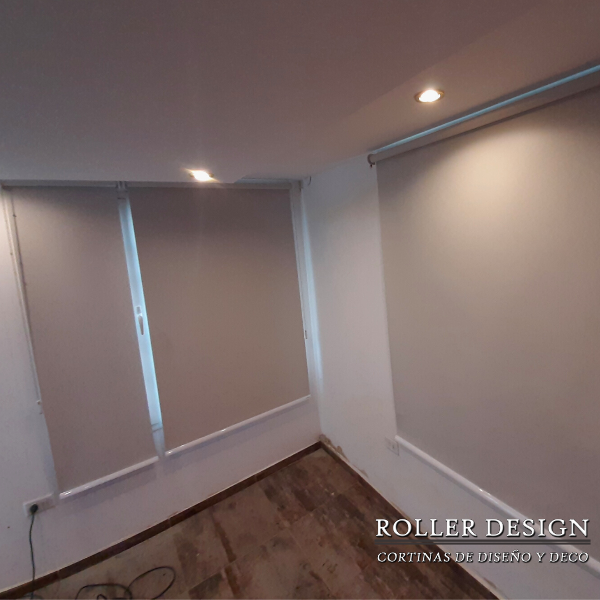 Producto - Cortina Roller Blackout Premium - Natural (Fawn)  O Blanco (Blanco)