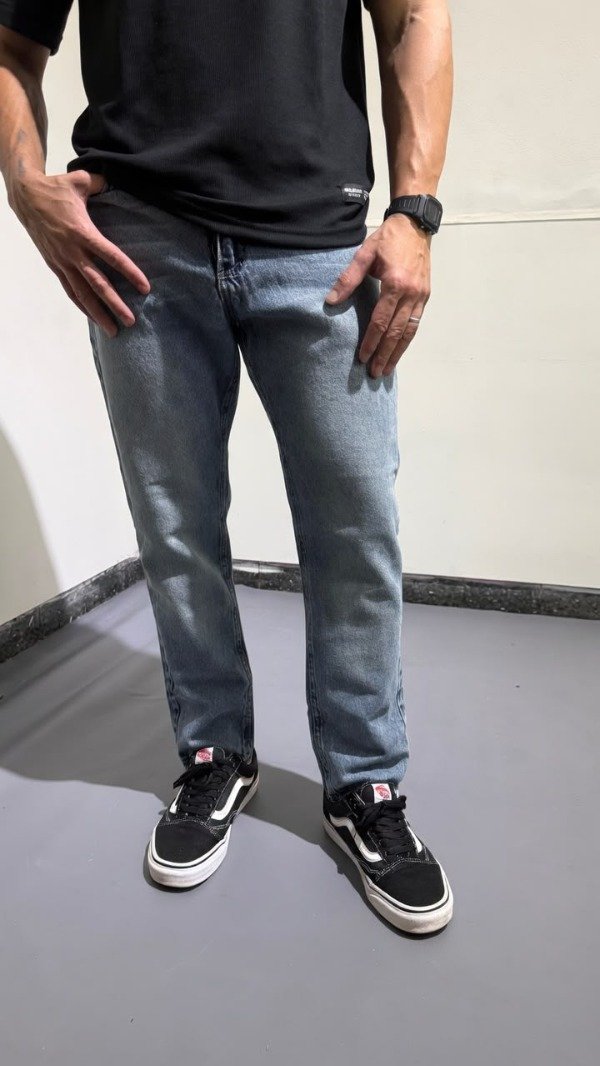 Producto - Jeans mom celeste gastado - 1