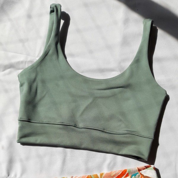 Producto - TOP LUNAR - Verde Malva