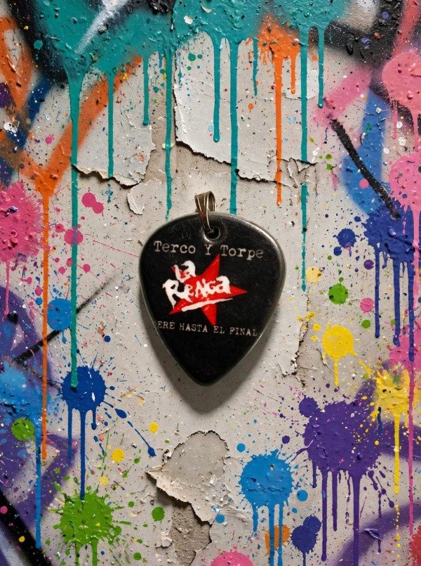 Producto - Dije la renga  18