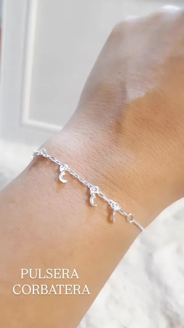 Producto - Pulsera cierre corbatero con lunas