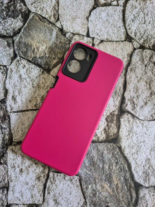 Producto - Funda alto impacto Moto G05/E15 fucsia