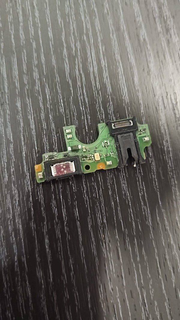 Producto - PLACA DE CARGA ORIGINAL TCL 40SE