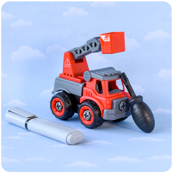 Producto - Camión de Bomberos Desarmable con Destornillador - Grúa Elevadora