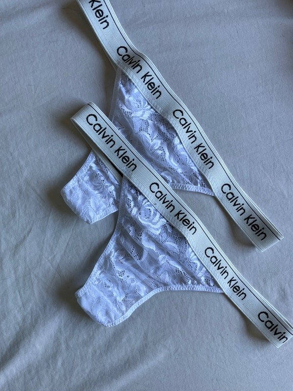 Producto - Docena Calvin Encaje