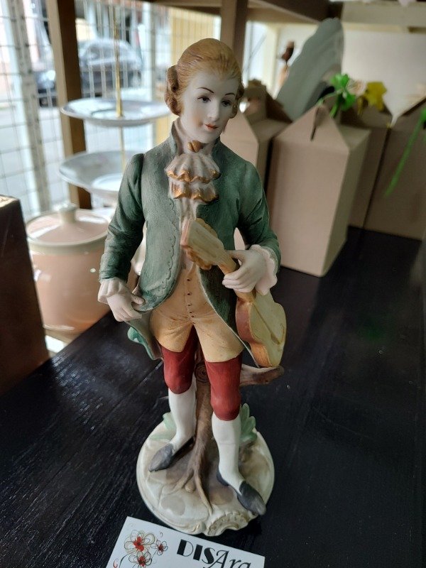 Producto - CABALLERO VICTORIANO