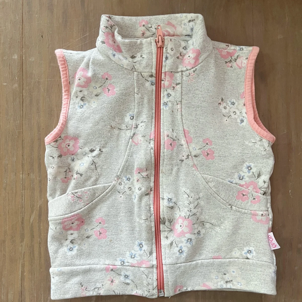 Producto - Chaleco Flores 18M