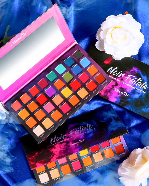 Producto - Paleta Noir Fatale, 32 pigment - Amor Us