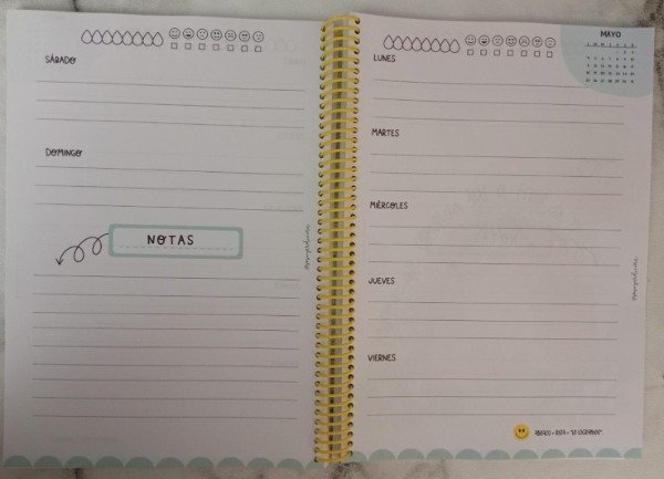 Producto - Agenda A5 floreada - 1