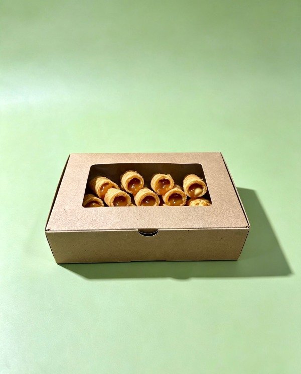 Producto - CAJA CARTULINA KRAFT T/BISAGRA  C/VISOR -COD. 226 medida14x5.5x20 - 2