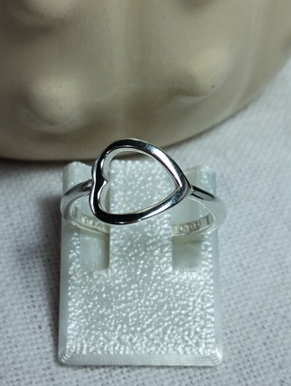 Producto - Anillo liso corazón acostado