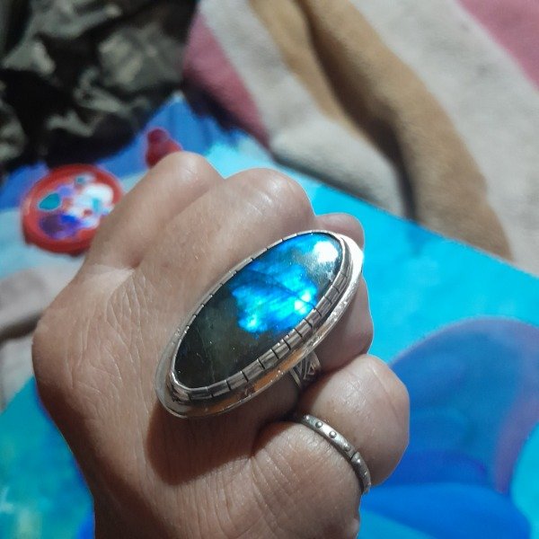 Producto - Anillo de alpaca con Labradorita blue