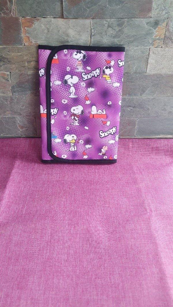 Producto - Cartuchera Plegable Simple Cordura Snoopy