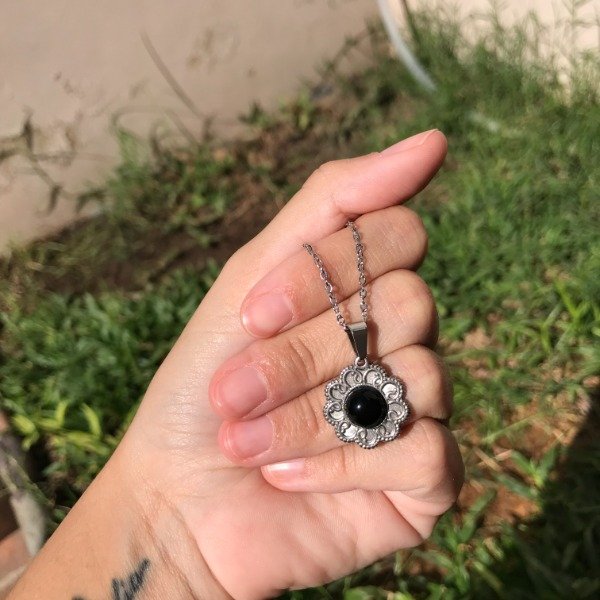 Producto - Conjunto Cadena + Dije con piedra negra
