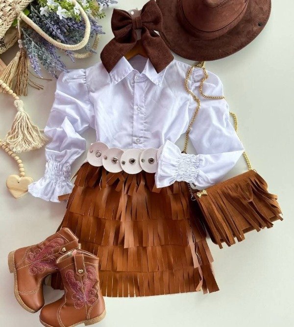 Producto - Conjunto Pollera Eco Cuero y camisa