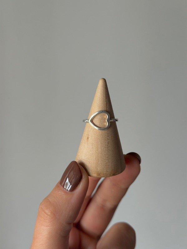 Producto - Anillo contorno de corazón 16 mm
